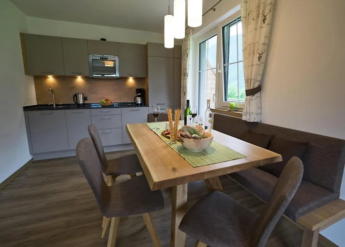 Spacious Near Area In Apartmán