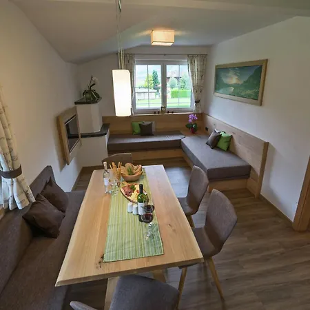 Spacious Near Area In Apartamento Mayrhofen